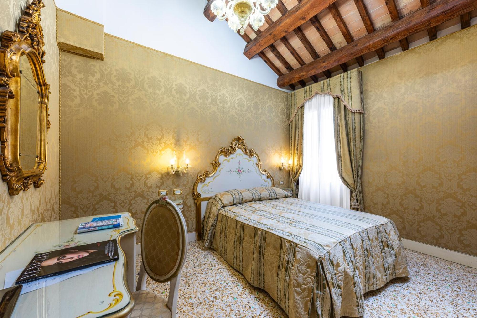 Hotel Ca' Dogaressa Βενετία Εξωτερικό φωτογραφία